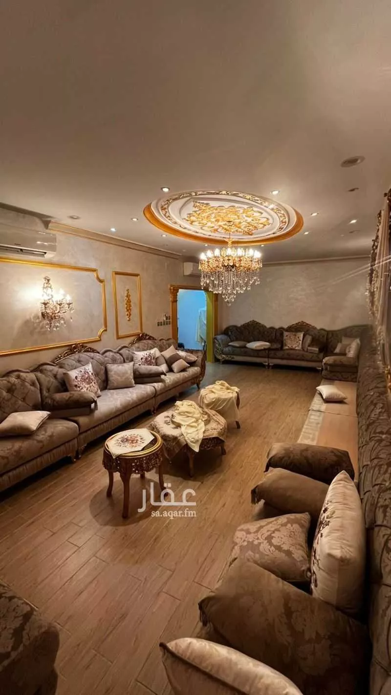 عمارة 300 م² في السنابل 4