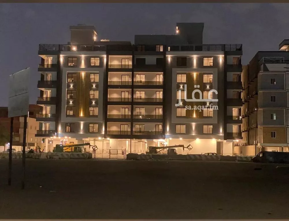 شقة 4 غرف في الروضة 2