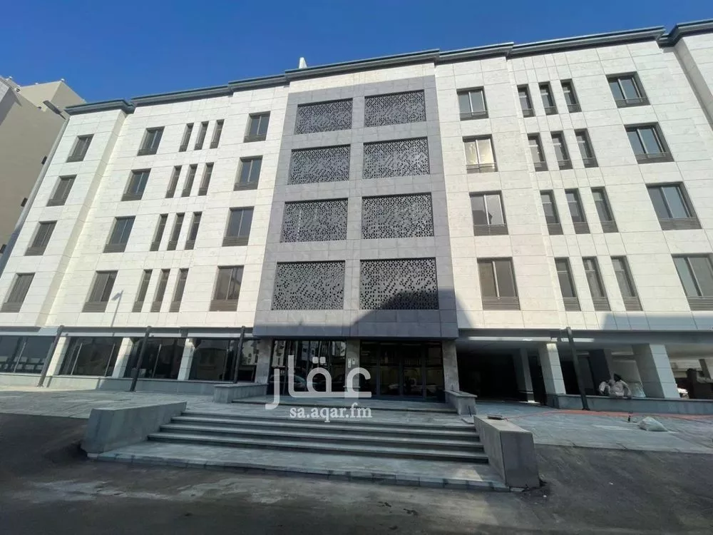 شقة 4 غرف في الروضة 1