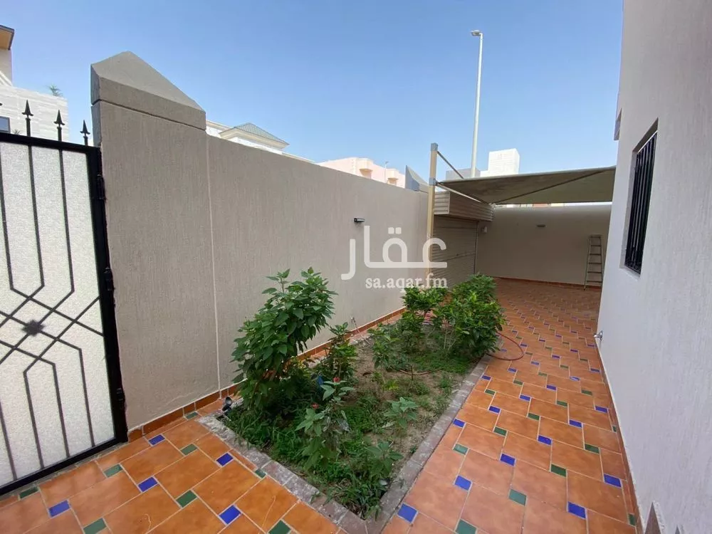 فيلا 6 غرف في ابحر الشمالية 3