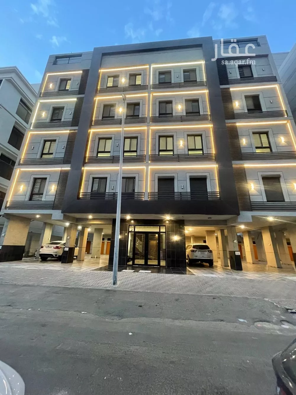 شقة 4 غرف في الروضة 2