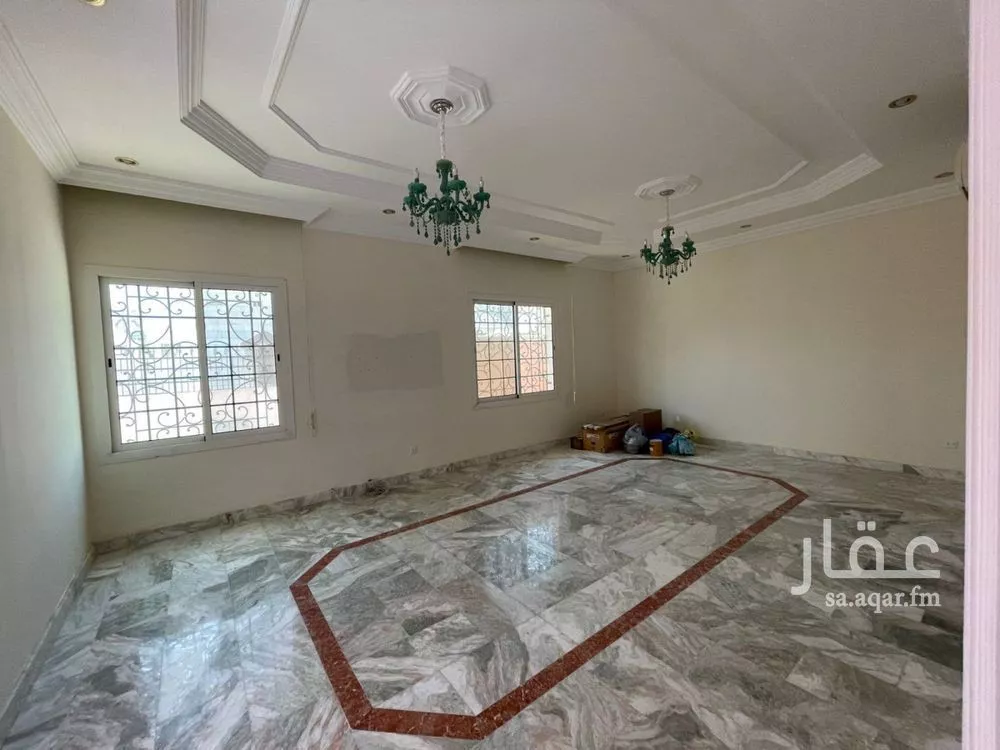 4 bedroom villa in Al Shati, Jeddah 7