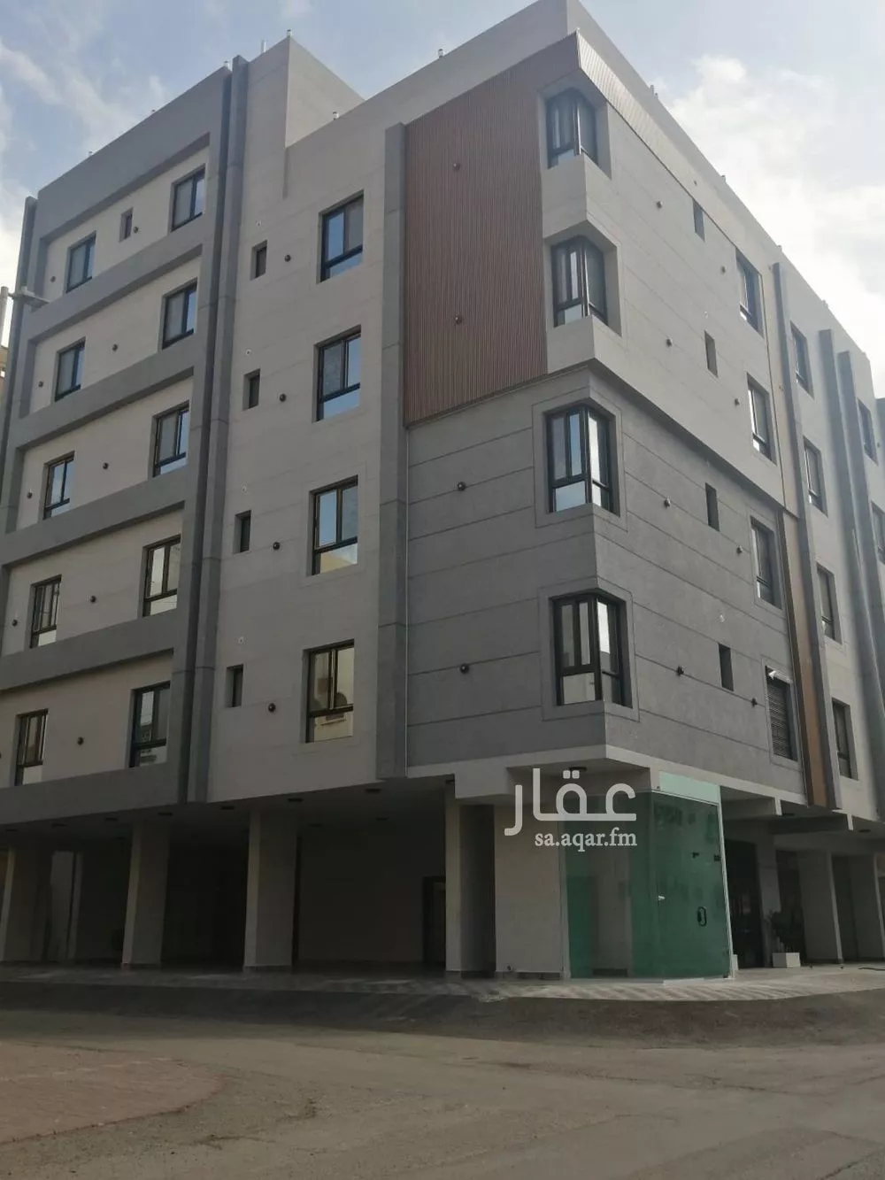 شقة 3 غرف في الروضة 5