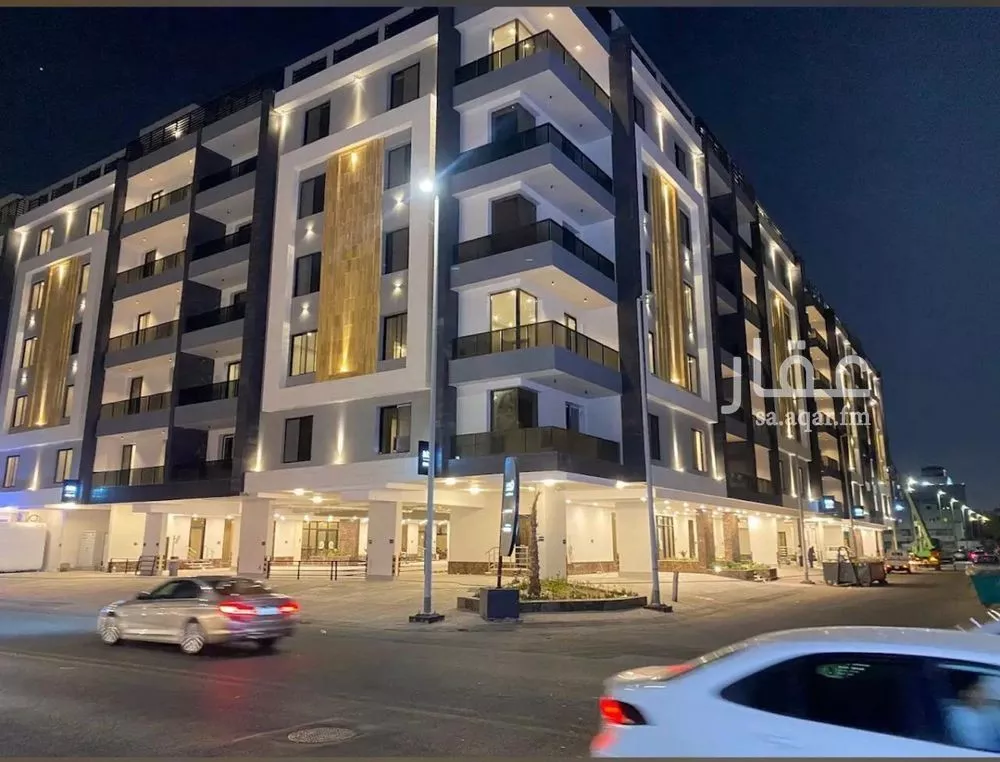 4 bedroom apartment in Al Rawdah 1