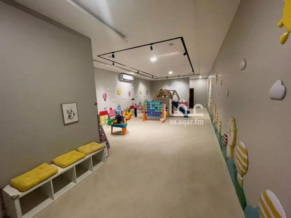 شقة 4 غرف في الروضة 4