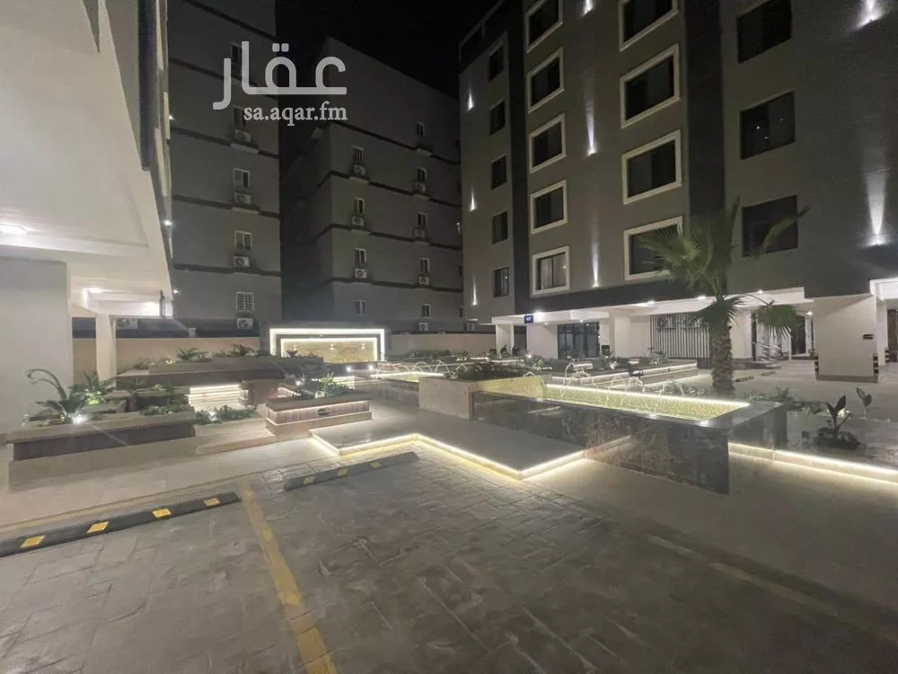 شقة 4 غرف في الروضة 5