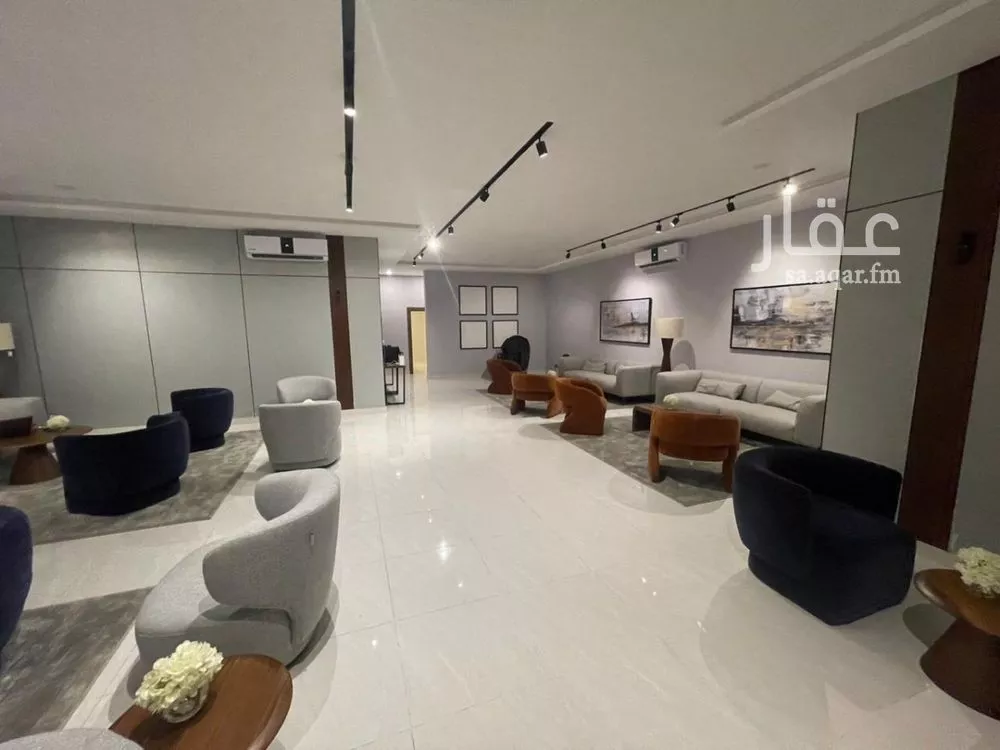 4 bedroom apartment in Al Rawdah 4