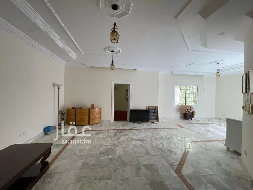 4 bedroom villa in Al Shati, Jeddah 14