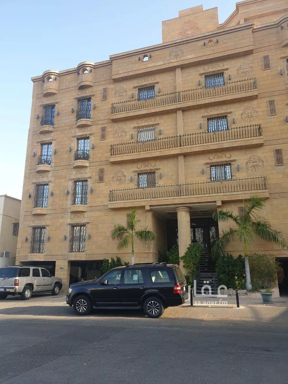 شقة 6 غرف في الصفا 1