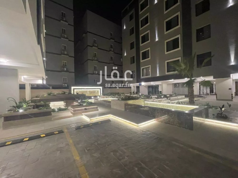 شقة 4 غرف في الروضة 5