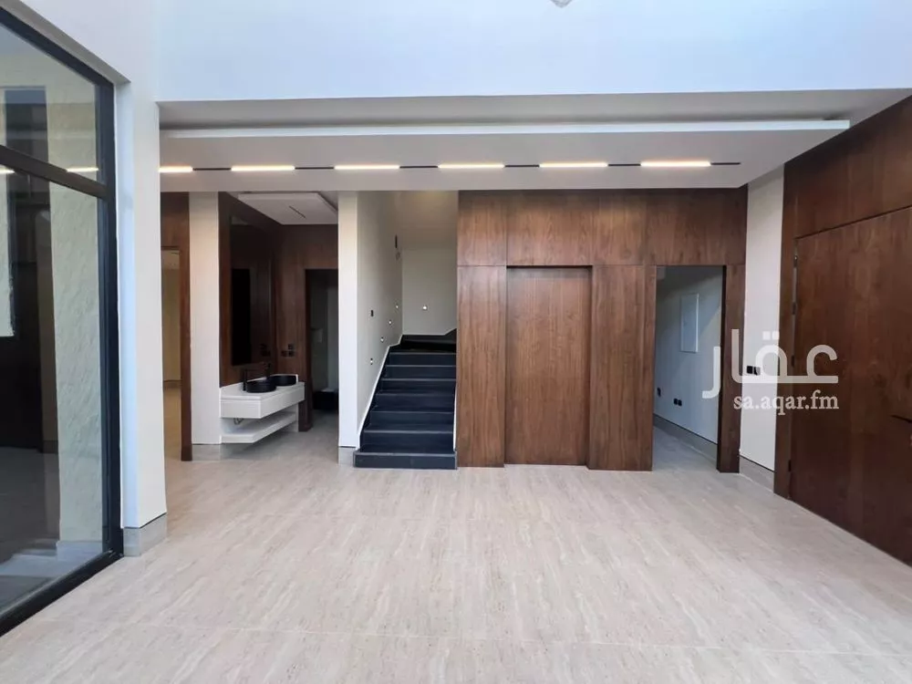 فيلا 5 غرف في النرجس 2