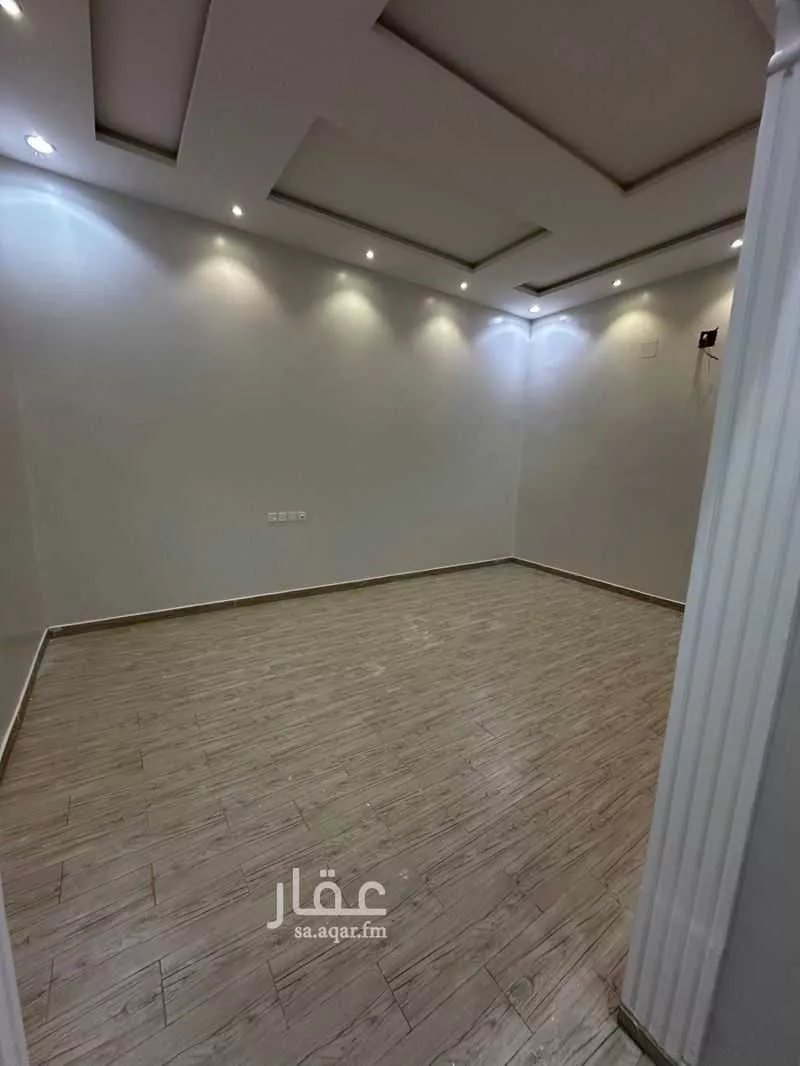 شقة 4 غرف في طويق 5