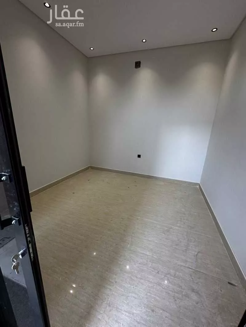 شقة 7 غرف في طويق 2