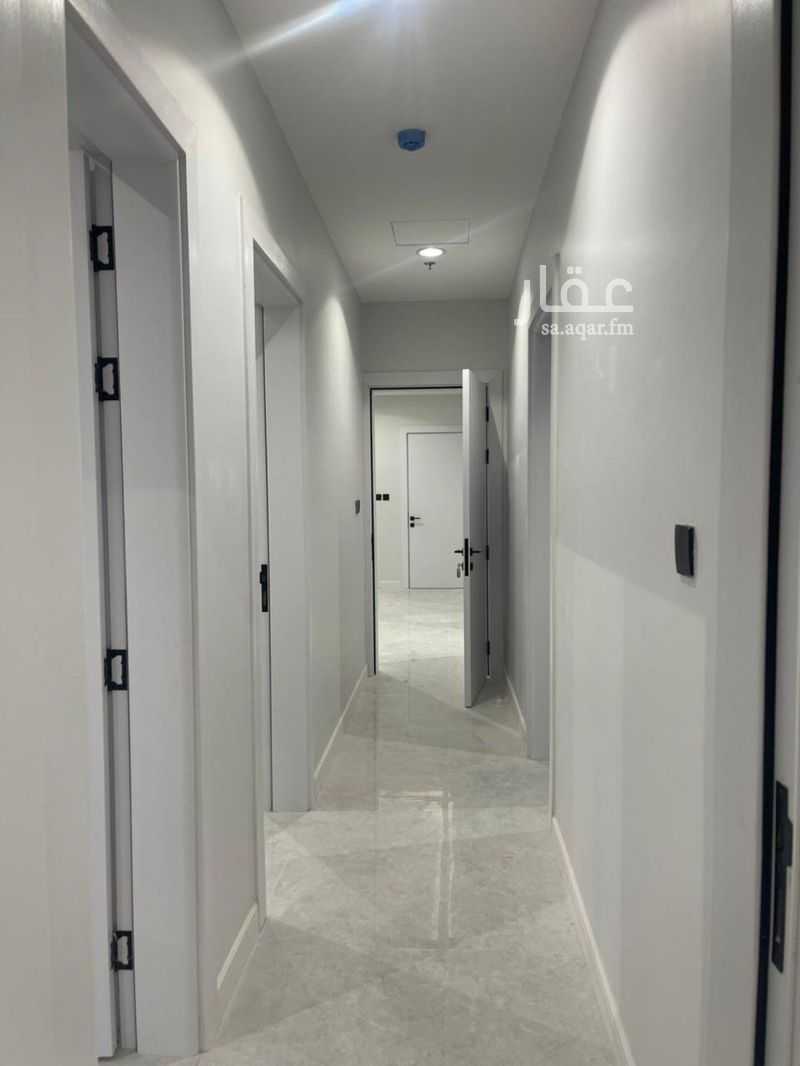 5 bedroom apartment in Khuzam, Riyadh 10