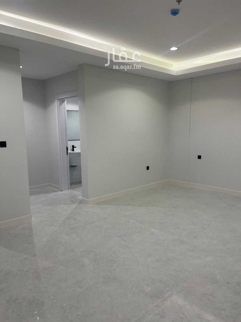 5 bedroom apartment in Khuzam, Riyadh 17