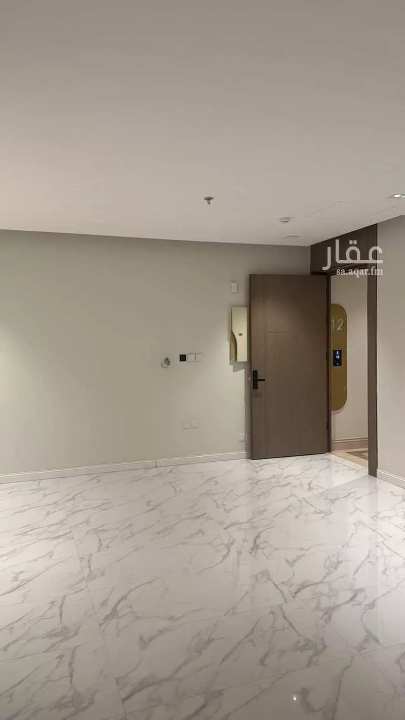 شقة 3 غرف في الملقا 5