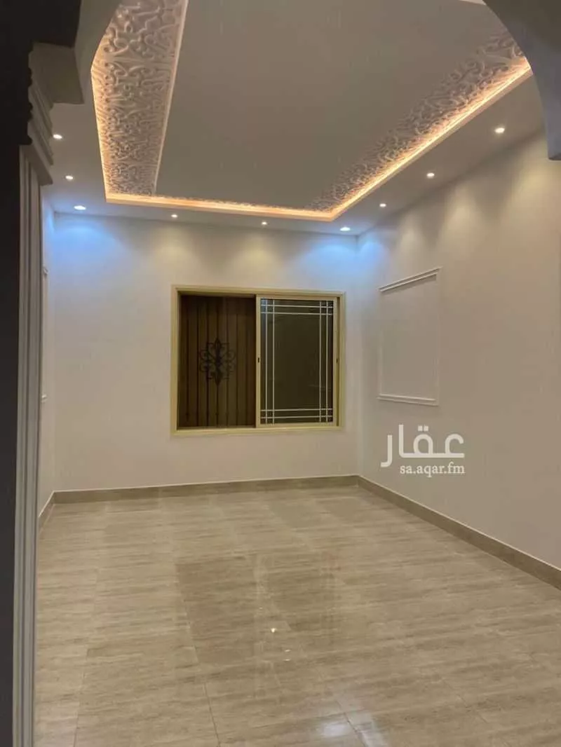 فيلا 8 غرف في الرمال 3