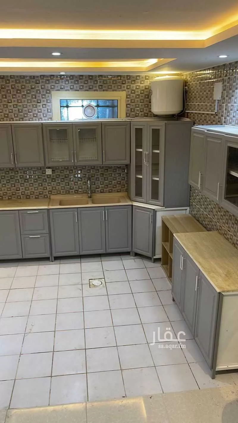 4 bedroom apartment in Dhahrat Laban 3