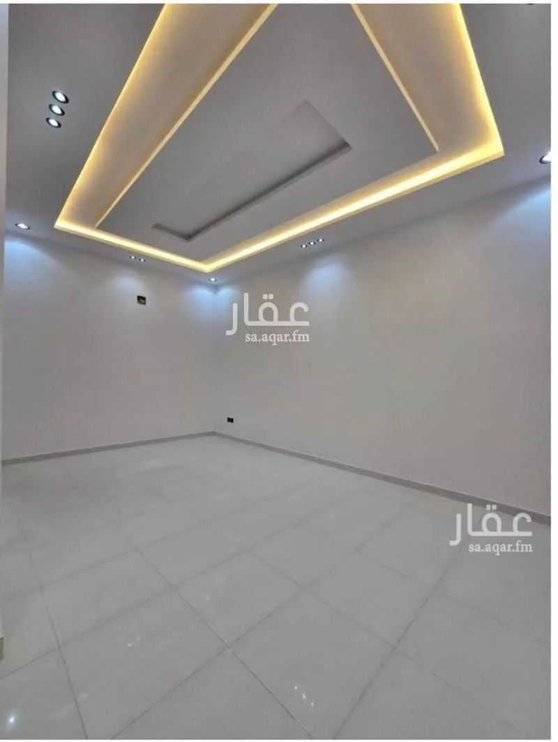 4 bedroom villa in Al Janadriyah, Riyadh 7
