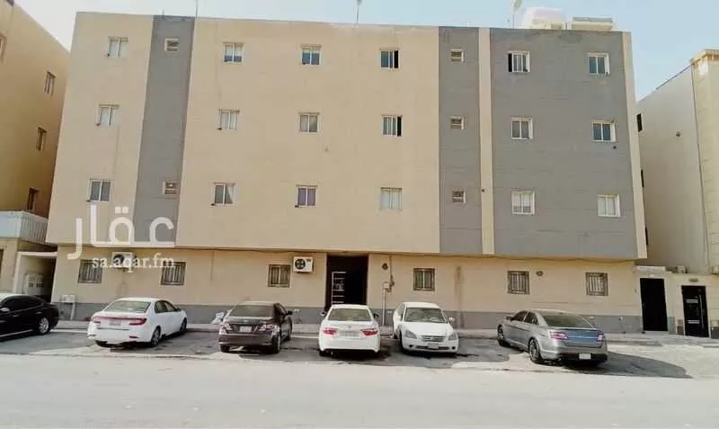 4 bedroom apartment in Dhahrat Laban 1