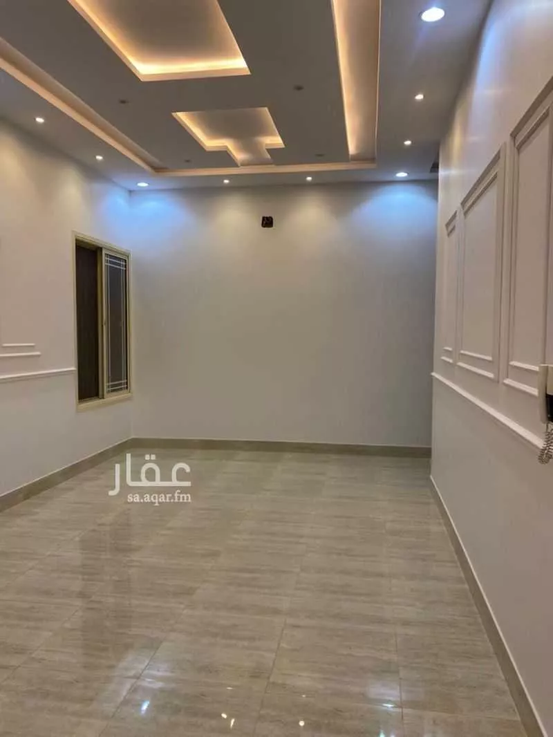 فيلا 8 غرف في الرمال 4