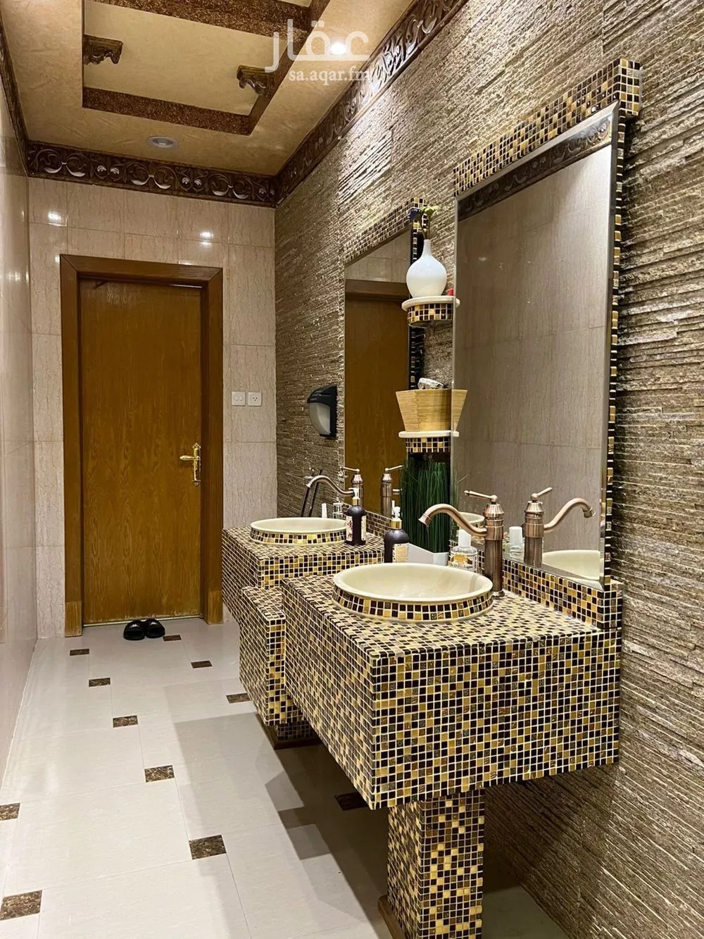 شقة 9 غرف في ظهرة لبن 3