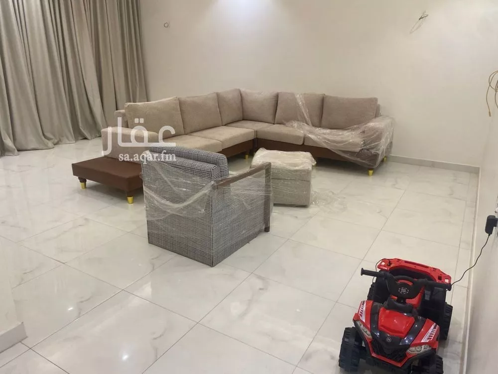 شقة 4 غرف في طويق 1