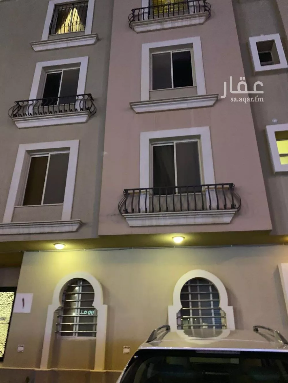 شقة 4 غرف في الياسمين 1