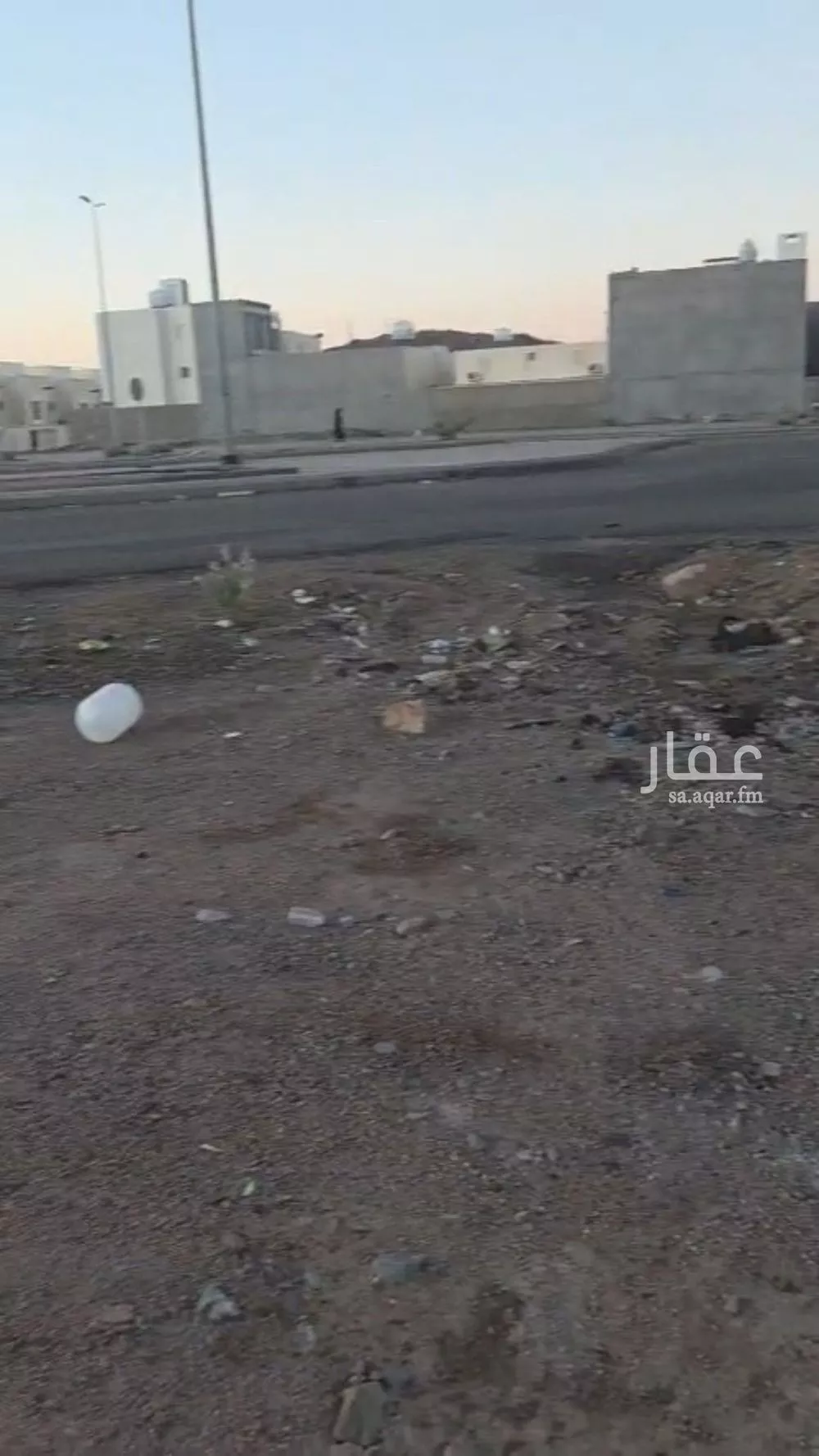 أرض 606 م² في قلعة مخيط 2