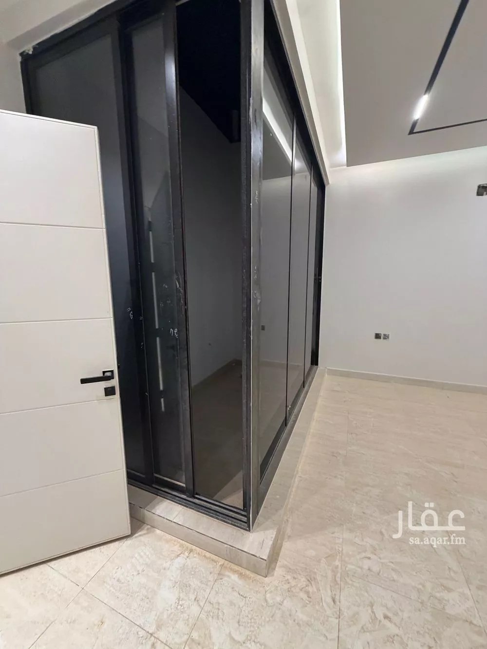 5 bedroom floor in Ash Sharq 4