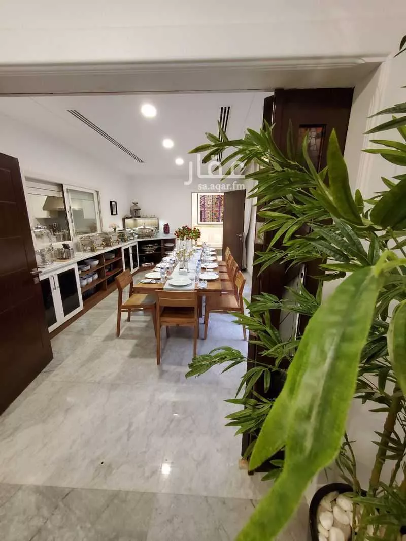 5 bedroom villa in Al Qairawan 3