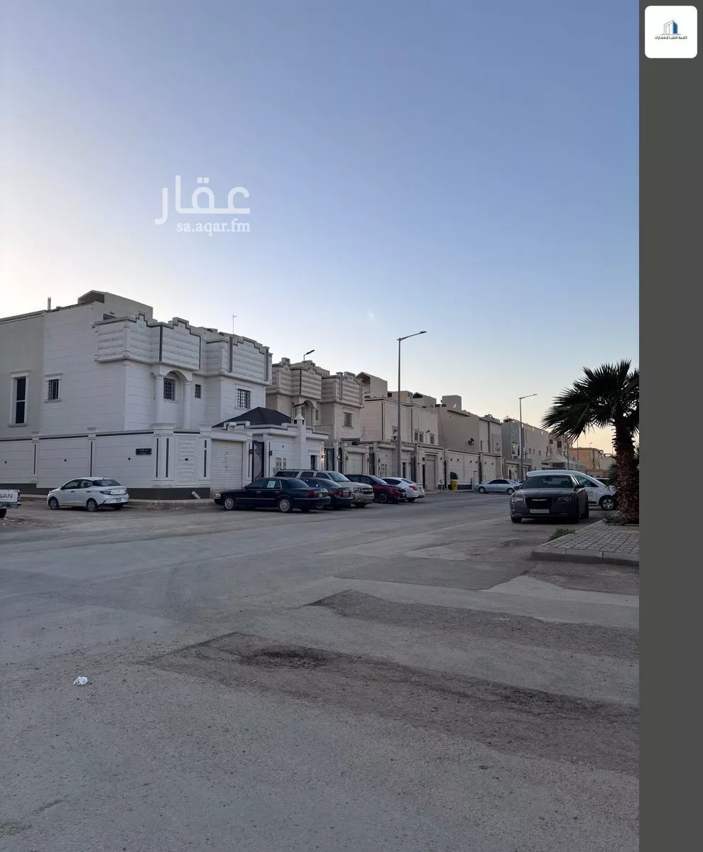 5 bedroom villa in Dhahrat Namar 4