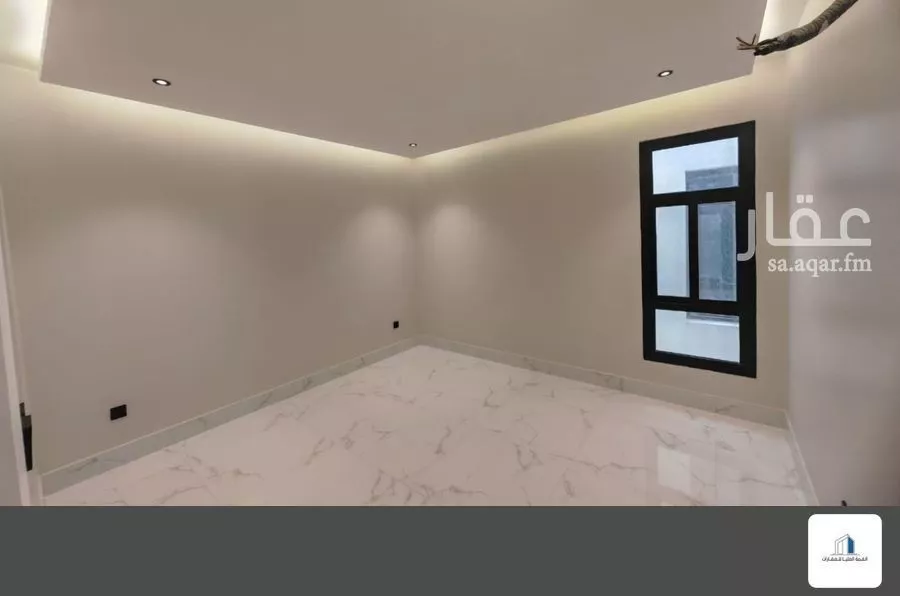 شقة 4 غرف في الحمرا 3