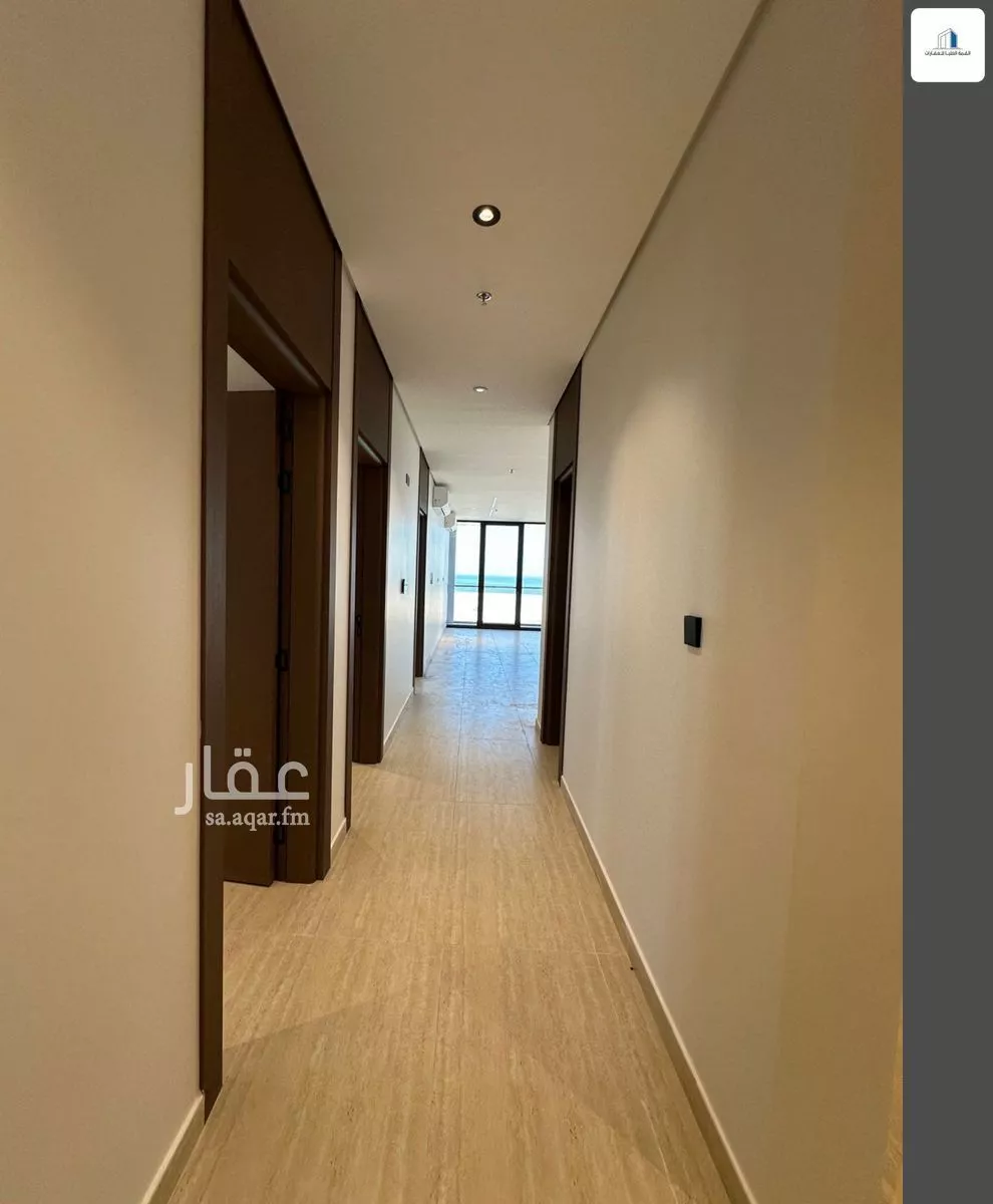 5 bedroom apartment in Al Khour 4