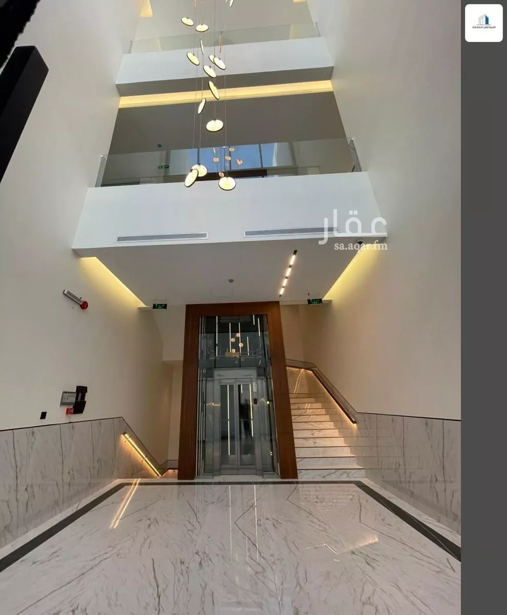 عمارة 2666 م² في النزهة 4