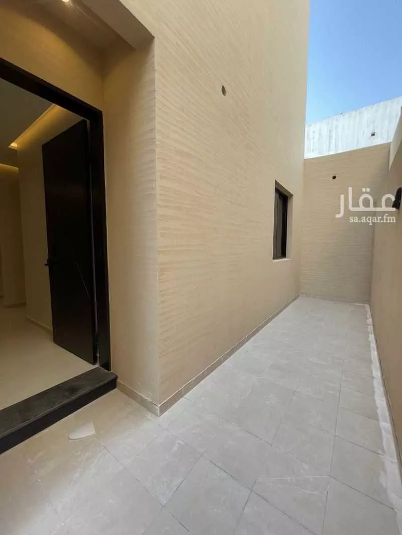 دور 4 غرف في الشرق 5