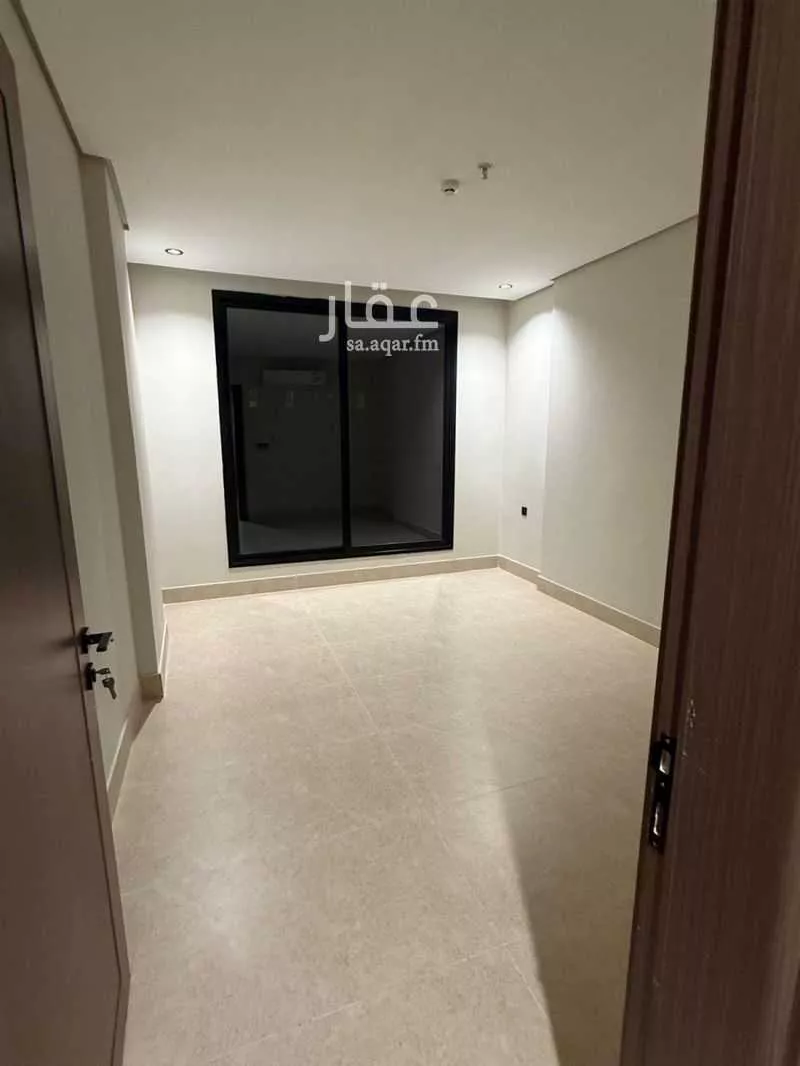 شقة 4 غرف في الخور 2