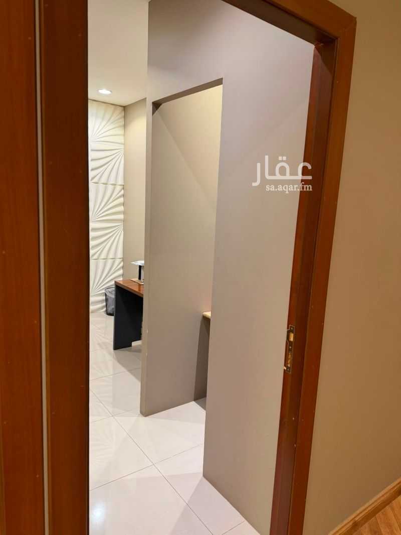 office in Al Hamra, Riyadh 3