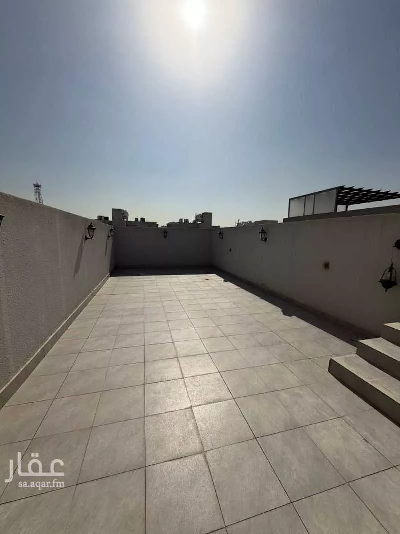 2 bedroom apartment in Al Malqa 5