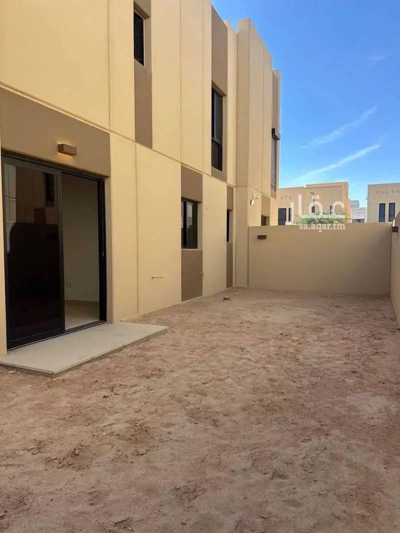 4 bedroom villa in Al Munsiyah, Riyadh 8