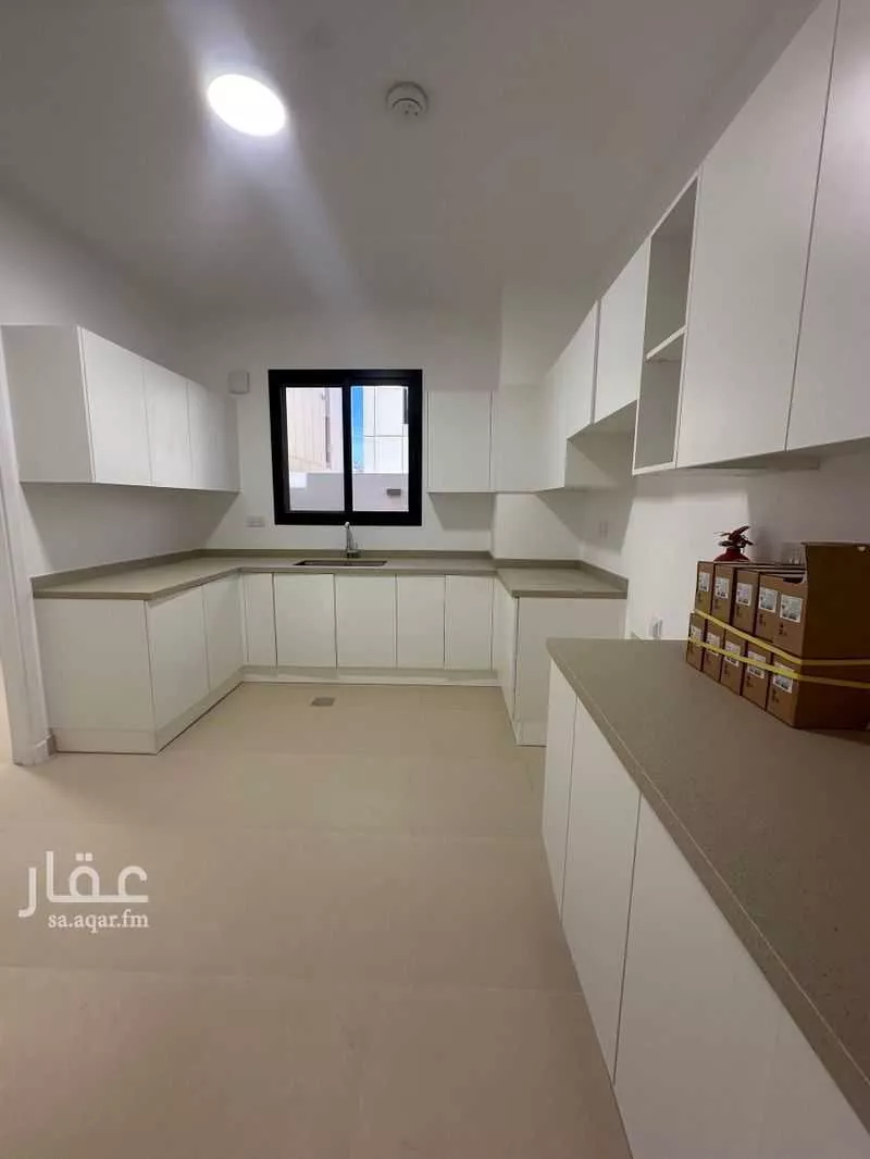 4 bedroom villa in Al Munsiyah, Riyadh 6