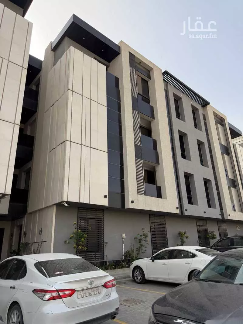 3 bedroom apartment in Al Qairawan 5