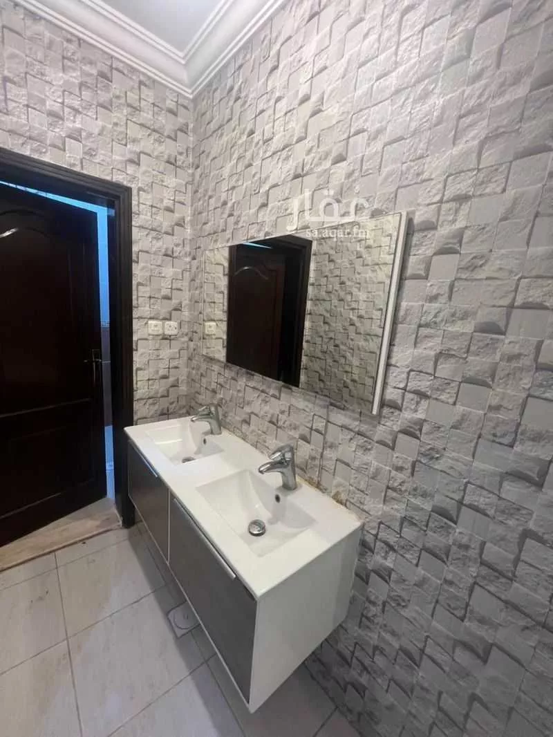 شقة 5 غرف في الهدى 2