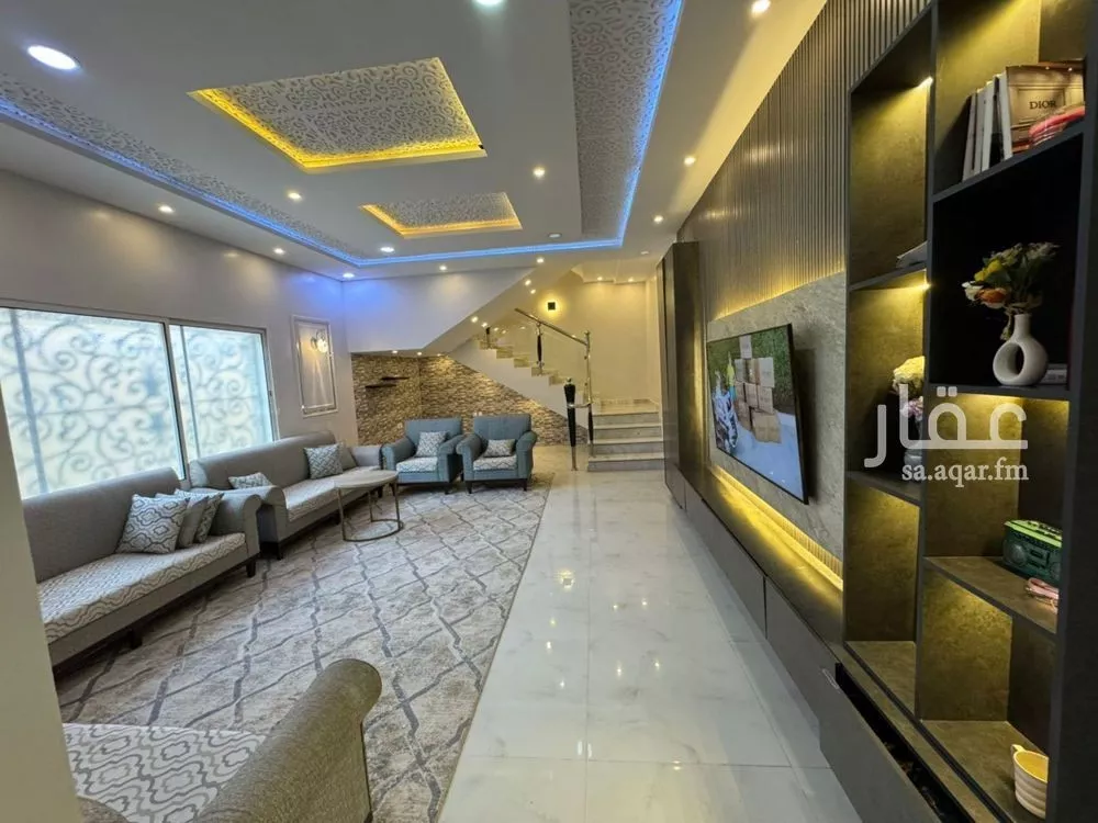 شقة 9 غرف في طويق 3