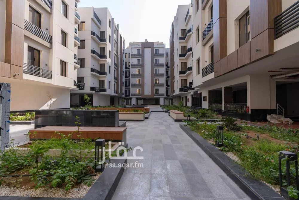 شقة 4 غرف في الصفا 1