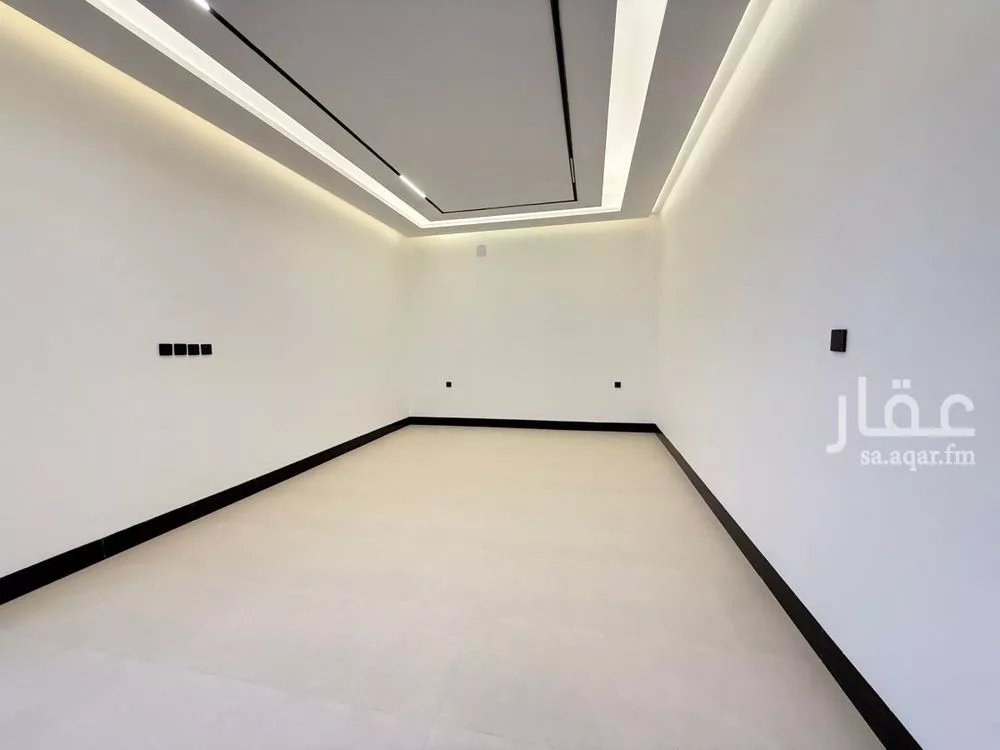 6 bedroom villa in Al Munsiyah 2