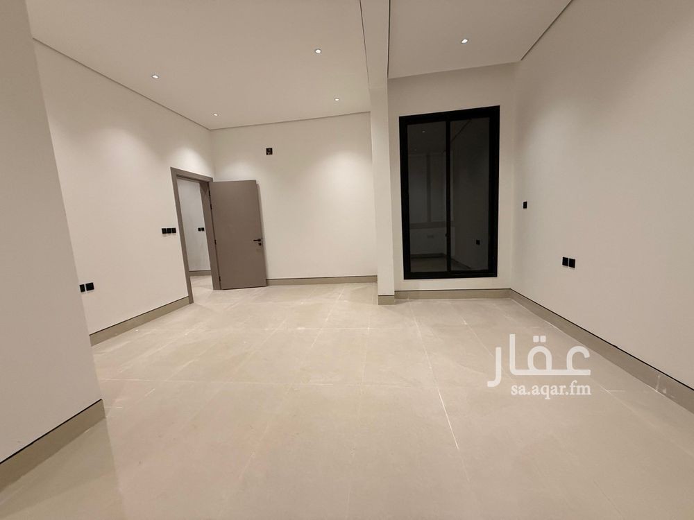 3 bedroom apartment in Granada, Riyadh 8