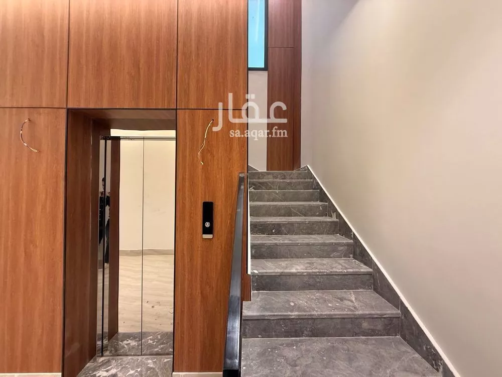 فيلا 5 غرف في الرمال 5