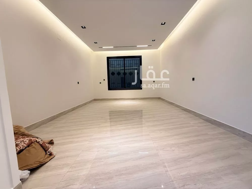 فيلا 5 غرف في الرمال 3