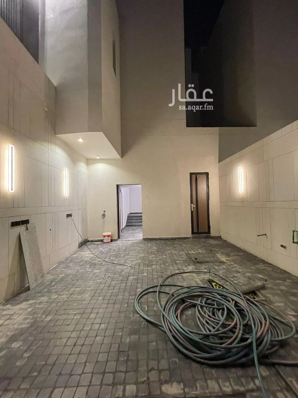 4 bedroom floor in Al Rimal 1
